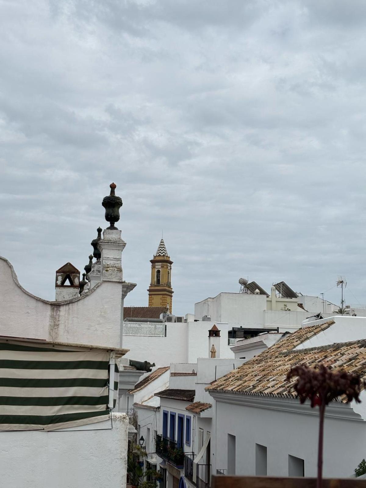 Apto Centro Historico Medieval Estepona Exterior photo